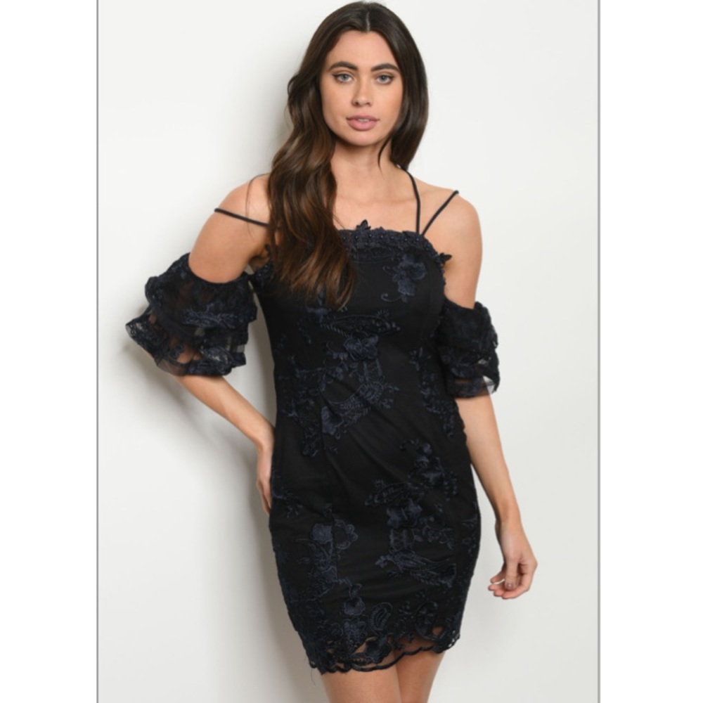 Black/Navy Dress💄💋
